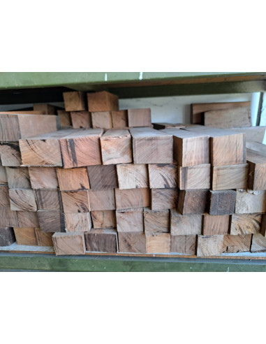 Hranoly Turecký ořech - Colored 65 × 65 × 240 mm